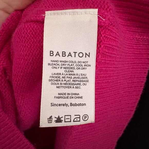 Aritzia Babaton Quarterly Luxe Sweater (S) in Fuschia - Picture 3 of 4